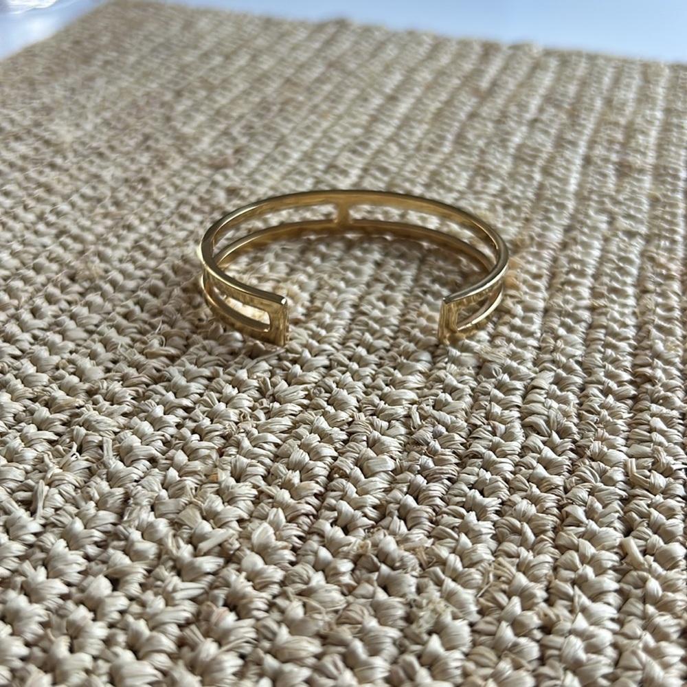 Jcrew bangle in gold, good condition - Picture 3 of 8